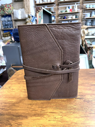 Refillable Soft Leather Journal (Lined) - Manufactus