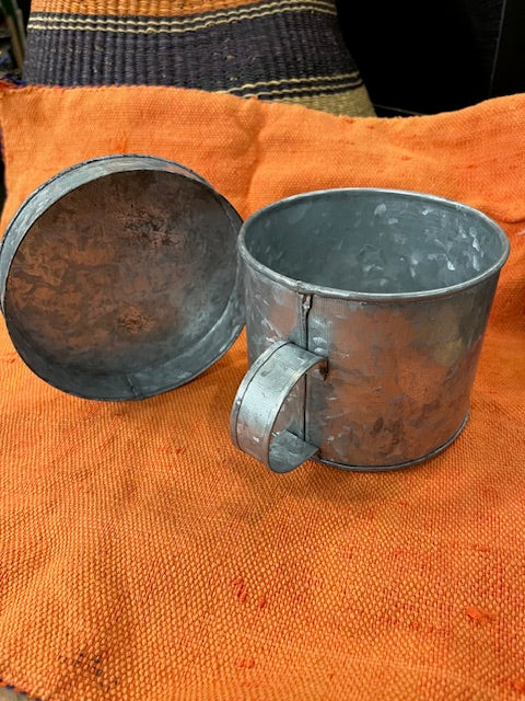 Tin Canister w/Handle