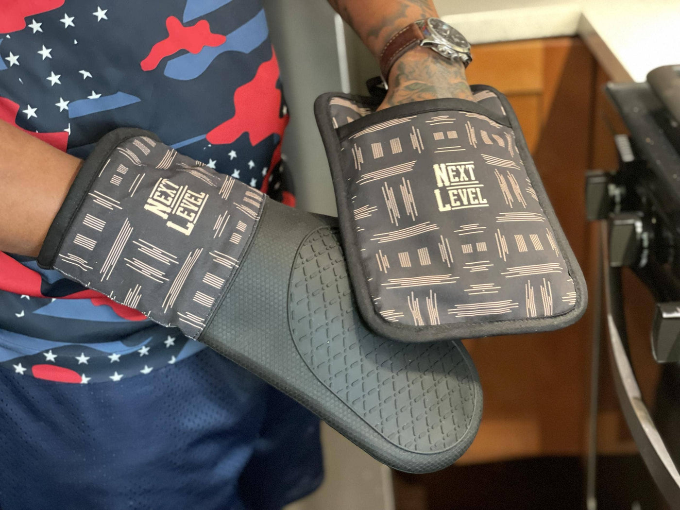 Oven Mitt & Potholder Set Next Level-Shades of Color, LLC