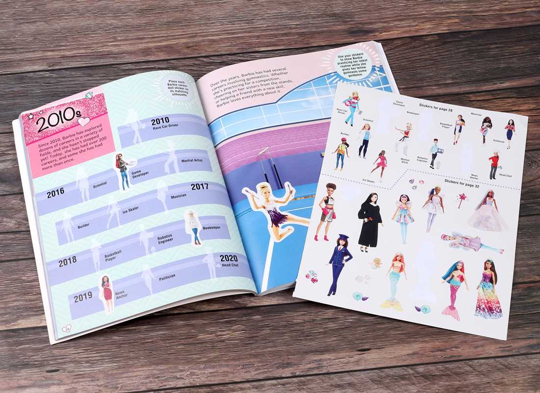 Simon & Schuster - Barbie: Super Sticker Book: Through the Decades by Marilyn Easton