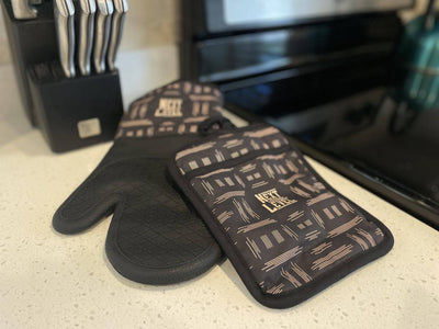 Oven Mitt & Potholder Set Next Level-Shades of Color, LLC