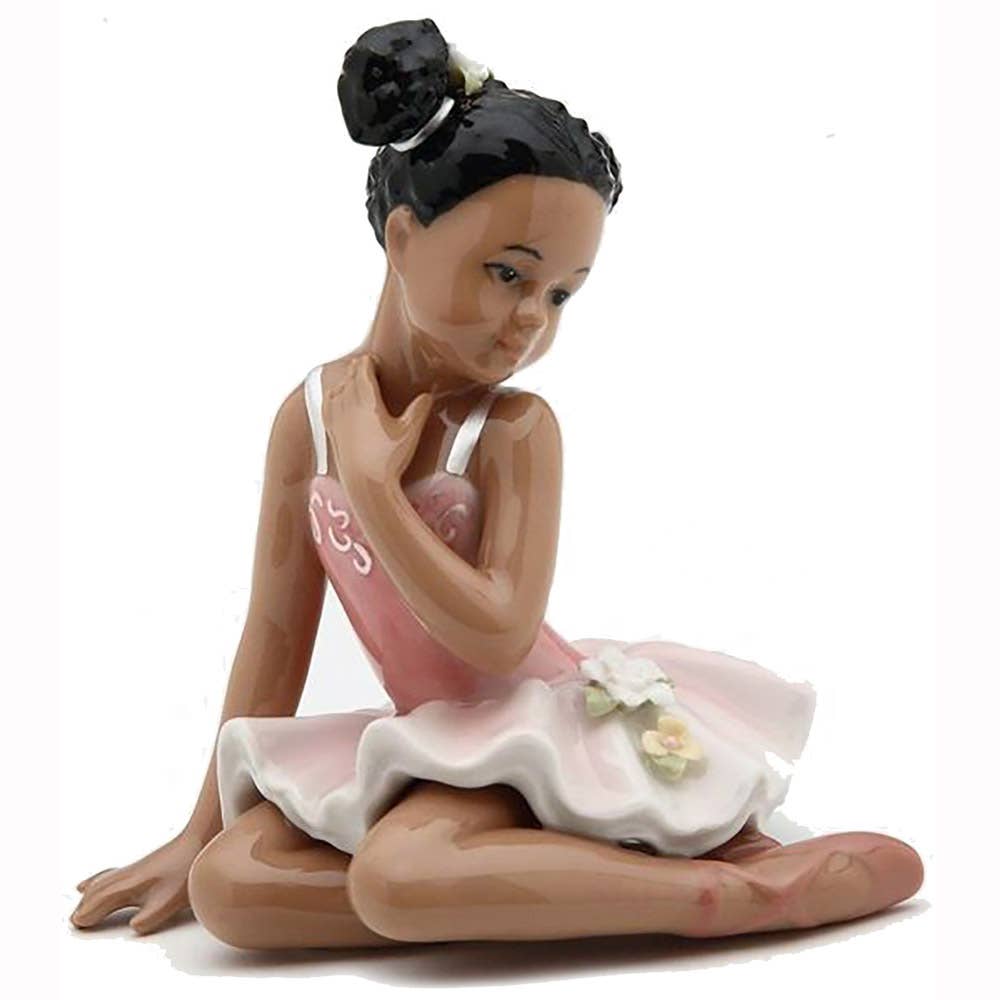  LLADRÓ My Dance Class Ballet Figurine. White. Porcelain Ballerina  Figure. : Home & Kitchen