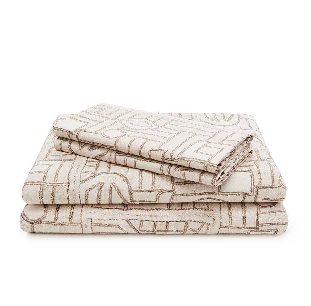 St. Frank - Ecru Maze Kuba Cloth Sheet Set