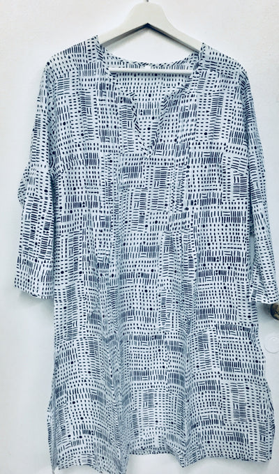 Sujana Tunic Navy/White